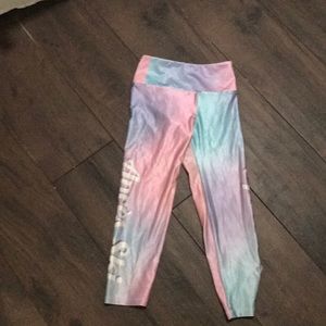 gold sheep ski cropped leggings